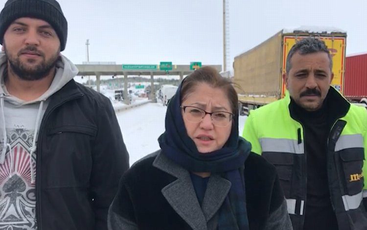 Başkan Şahin’den Nurdağı’nda incelemelerde bulundu