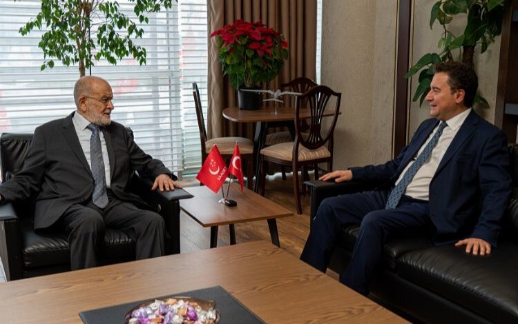 Babacan, Karamollaoğlu ile görüştü Babacan, Karamollaoğlu ile görüştü