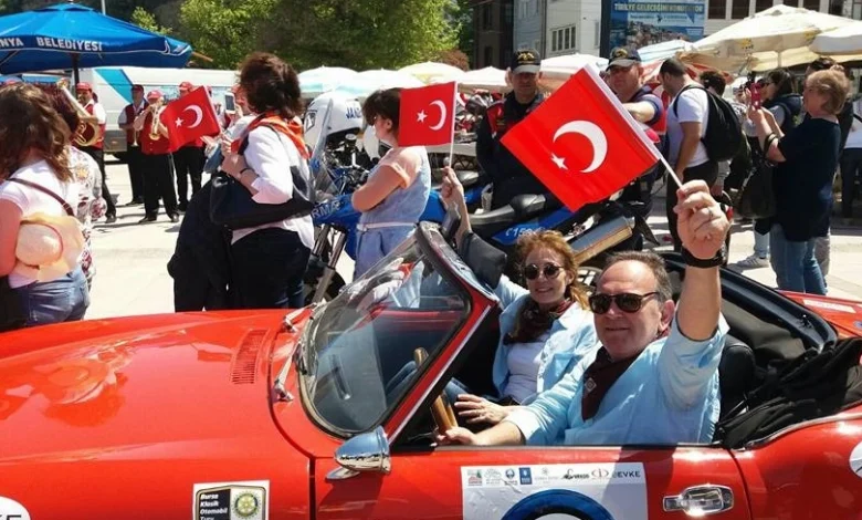 Bursa’da klasik otomobiller bu kez Mütareke için kez yola çıkıyor