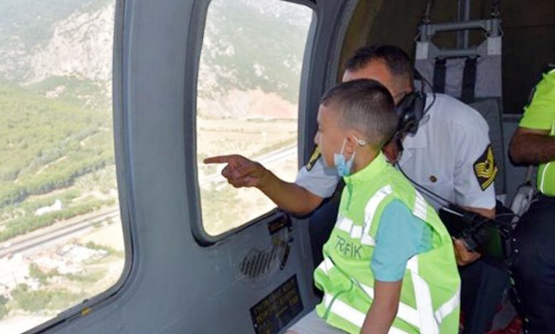 Helikopterle uçma hayali gerçek oldu