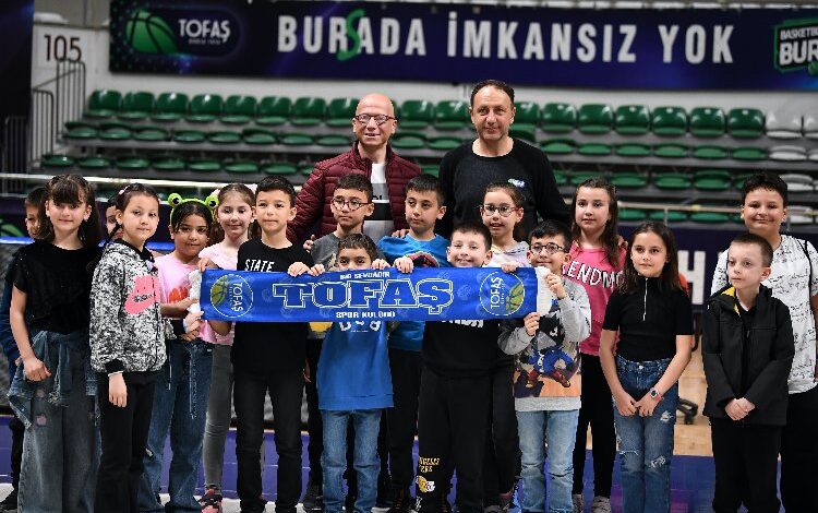 Miniklerden TOFAŞ’a moral ziyareti Miniklerden TOFAŞ’a moral ziyareti