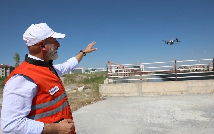 Kayseri Kocasinan sinekle mücadeleyi sürdürüyor Kayseri Kocasinan sinekle mücadeleyi sürdürüyor