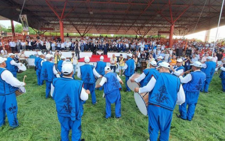 Edirne’de 661’nci Kırkpınar Yağlı Güreşleri başladı Edirne’de 661’nci Kırkpınar Yağlı Güreşleri başladı