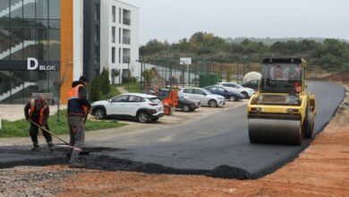 İzmit’te KİPTAŞ Çınar Evlerinin çevresi asfalta kavuştu