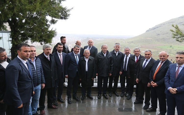 Kayseri protokolünden iki ilçeye müjdeler