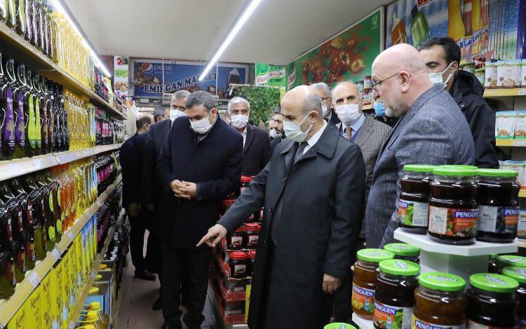 Mardin’de Vali Demirtaş’tan marketlere denetim