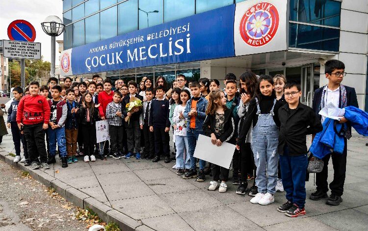 Gedik 28. Dönem Çocuk Meclisi’nin başkanı seçildi Gedik 28. Dönem Çocuk Meclisi’nin başkanı seçildi