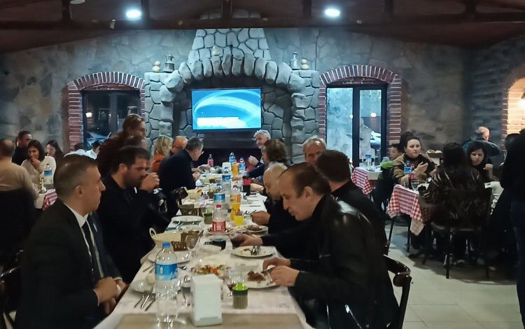 MMMBD’den iftar yemeği