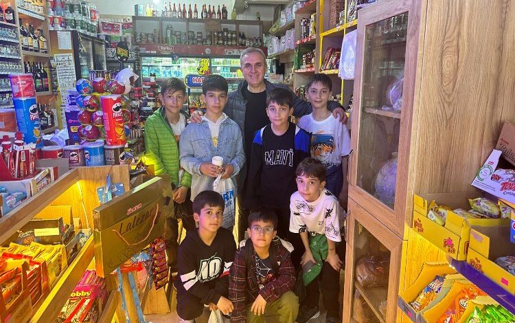 Pandemi ve felaketler küçük esnafı etkiledi Pandemi ve felaketler küçük esnafı etkiledi