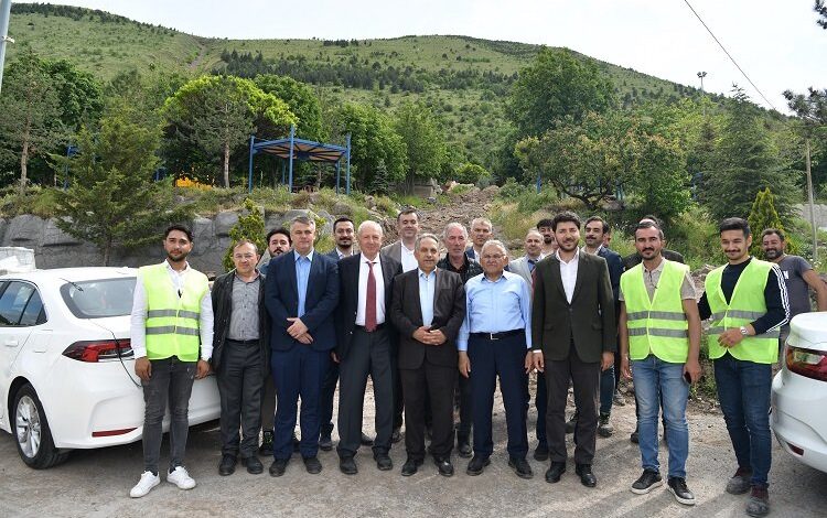 Memduh Büyükkılıç’tan Ali Dağı’na yakın takip Memduh Büyükkılıç’tan Ali Dağı’na yakın takip