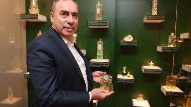 Eyüp Sabri Tuncer’den ‘Yüzyıllık Buluşma Sergisi’