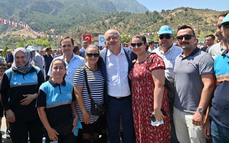 Manisa Büyükşehir’de en düşük ücrete yüzde 112,5 zam!