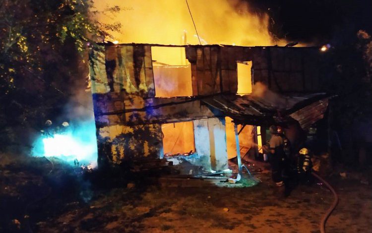 Kocaeli İtfaiyesi’nden çatı yangınlarına karşı uyarı