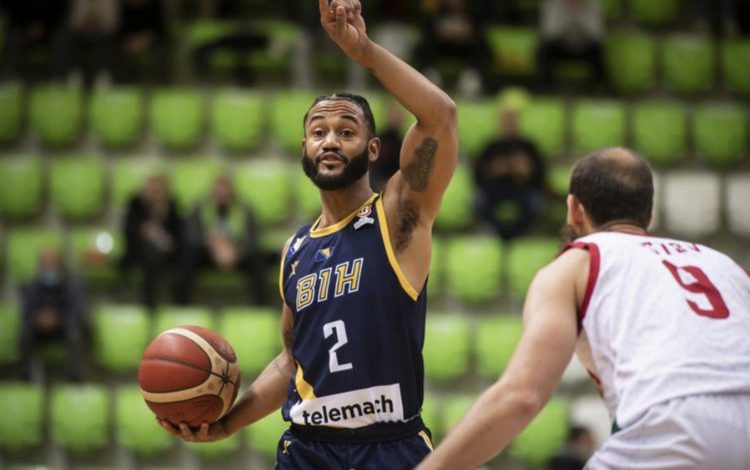 John Roberson Manisa BBSK’lı oldu