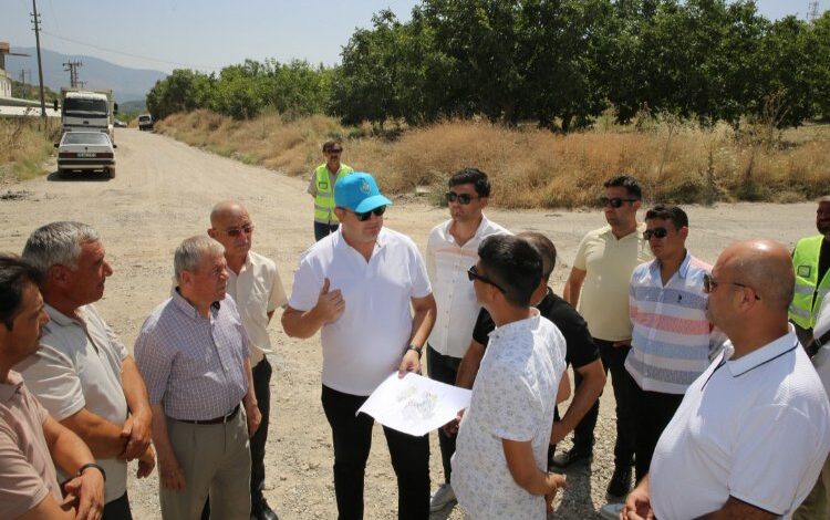 Manisa Demirci’de üstyapı çalışmaları başladı