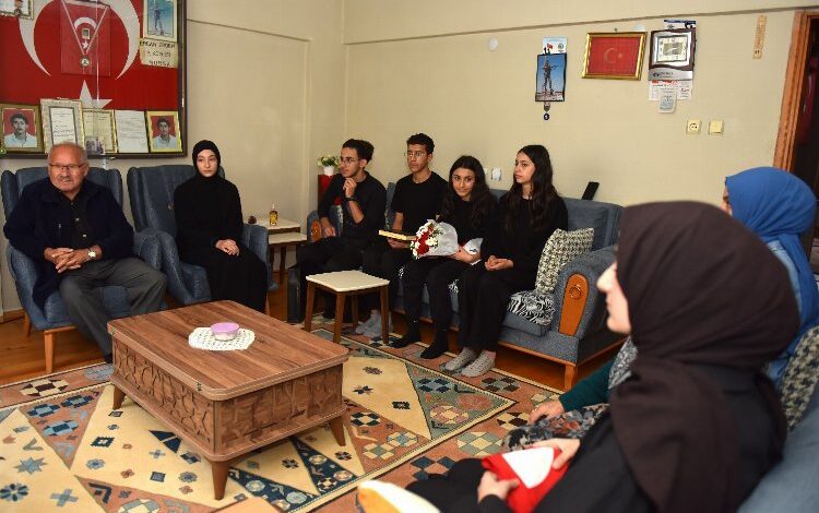 Bursa Yıldırım’da ‘Değirmen Gençlik’ten vefa