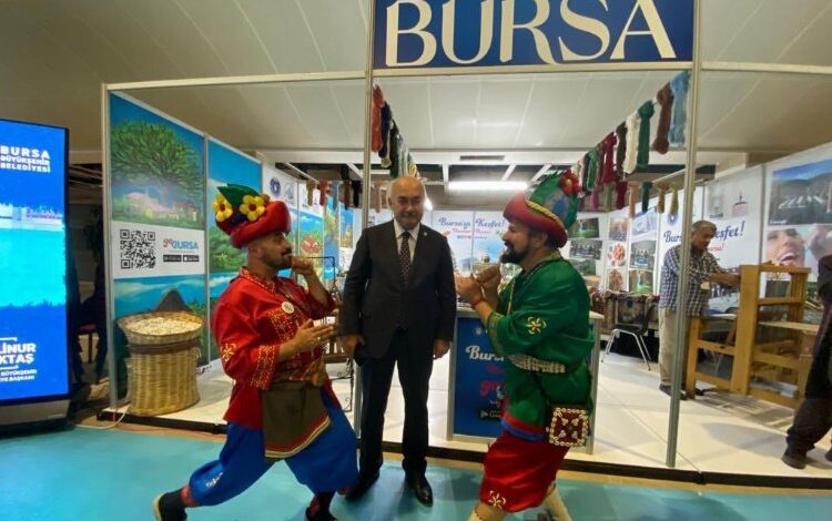 MHP’li Vahapoğlu’ndan “Karagöz” çağrısı MHP’li Vahapoğlu’ndan “Karagöz” çağrısı