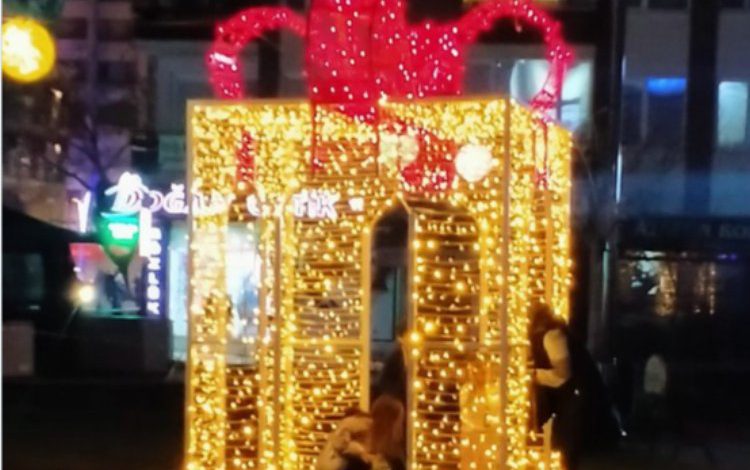 Kocaeli İzmitliler yılbaşı süslemelerini beğendi