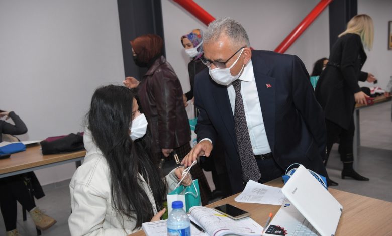 Kayseri Büyükşehir tesislerine bayram ayarı