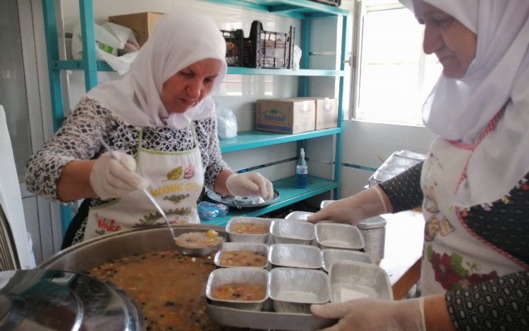 Bilecikli kadınlardan aşure bereketi Bilecikli kadınlardan aşure bereketi