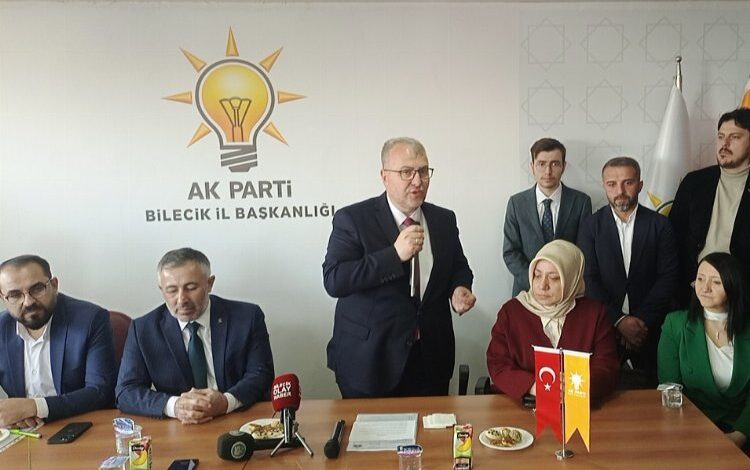 Bakan Yardımcısı Halil Eldemir Bilecik’ten vekilliğe talip oldu Bakan Yardımcısı Halil Eldemir Bilecik’ten vekilliğe talip oldu