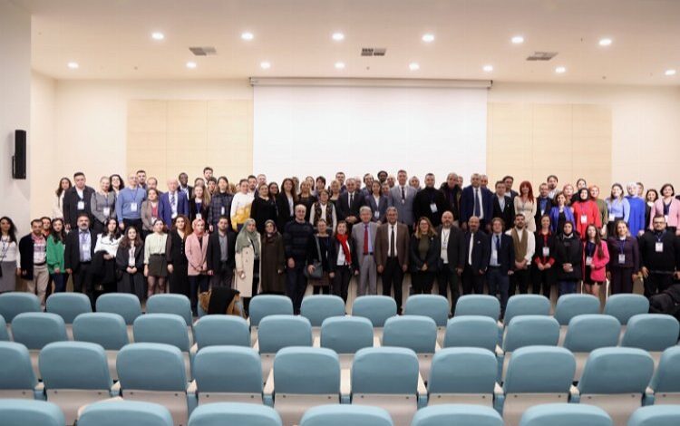 ERÜ’deki 5. Araştırma ve İnovasyon Çalıştayı sona erdi ERÜ’deki 5. Araştırma ve İnovasyon Çalıştayı sona erdi