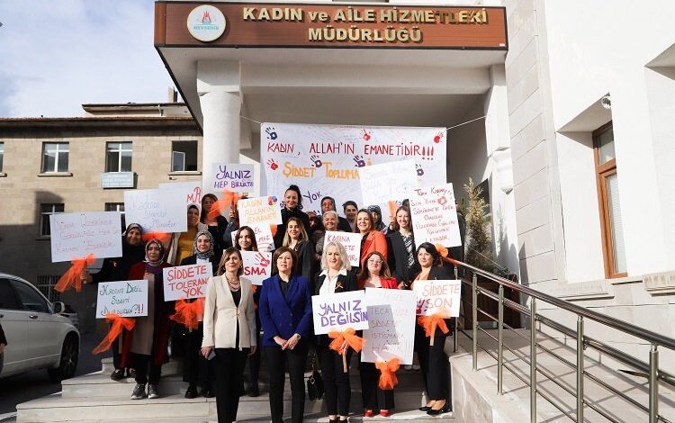 Nevşehir Belediyesi’nden kadına şiddete mücadele programı Nevşehir Belediyesi’nden kadına şiddete mücadele programı