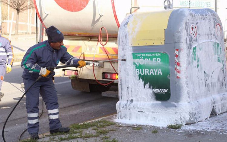 Aksaray’da temizlik çalışması Aksaray’da temizlik çalışması