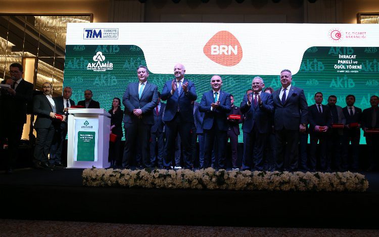 Başkan Büyükkılıç, “İş insanlarımız bizim yük akımız” Başkan Büyükkılıç, “İş insanlarımız bizim yük akımız”