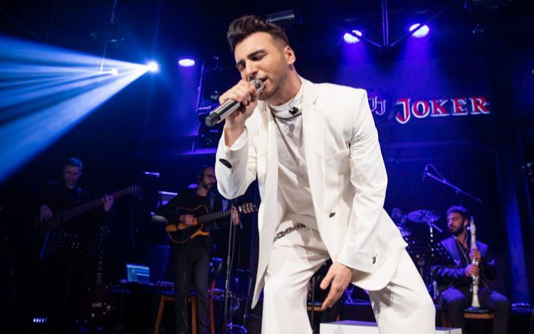 Kaya gibi performans