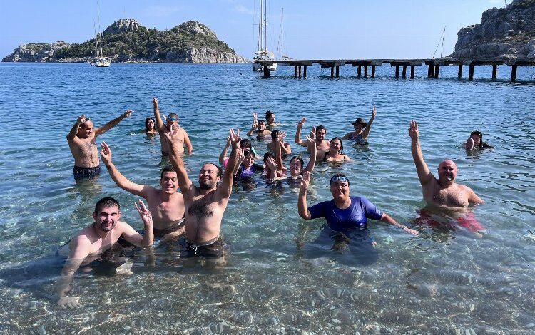 ‘Engelsİzciler’ Asparan’da kamp yaptı