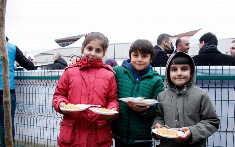 Sakarya Büyükşehir Aşevi hizmete açıldı