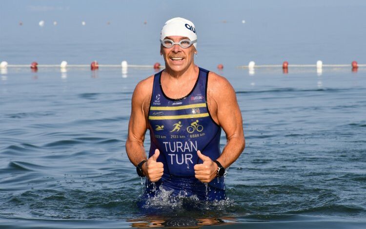 Bursa İznikli yüzücü Guinness’a hazırlanıyor