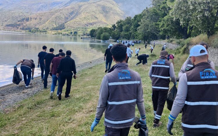 Fırat Edaş’tan ‘Göl Temiz Dünya Temiz’ mesajı