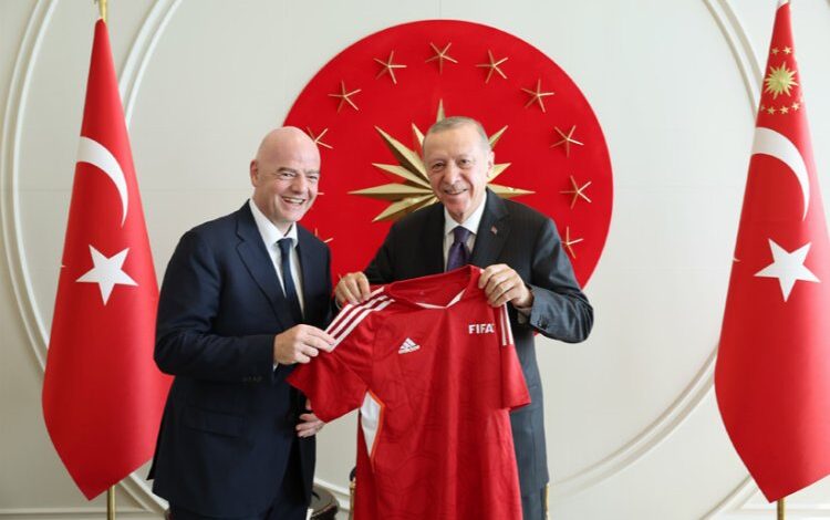 Erdoğan’dan çifte kabul Erdoğan’dan çifte kabul