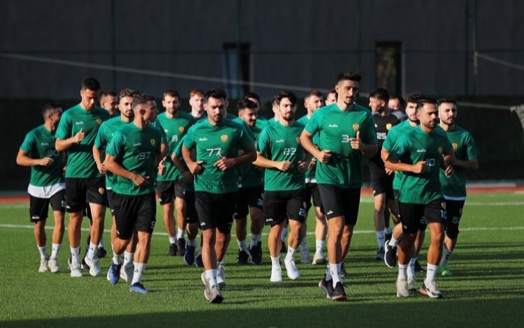 Aliağaspor FK sezonu açtı