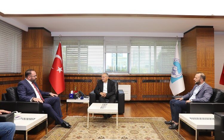 KAPSİAD’dan ‘kapı’ gibi ziyaret KAPSİAD’dan ‘kapı’ gibi ziyaret