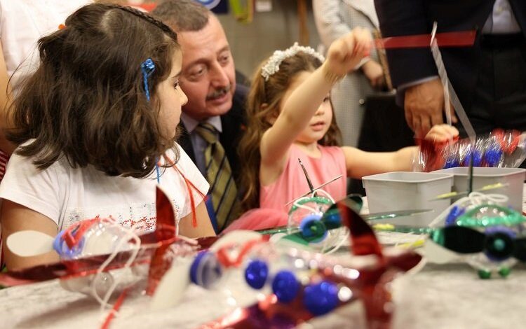 Çocukların hayal dünyası Büyükakın’ı büyüledi Çocukların hayal dünyası Büyükakın’ı büyüledi