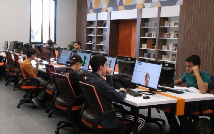 Malatya 100. Yıl İl Halk Kütüphanesi’ne öğrencilerden tam not