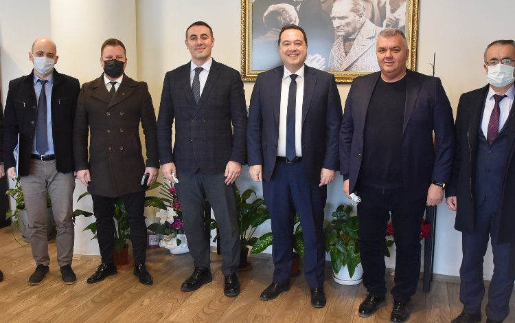 Manisa Büyükşehir’den Akhisar temasları