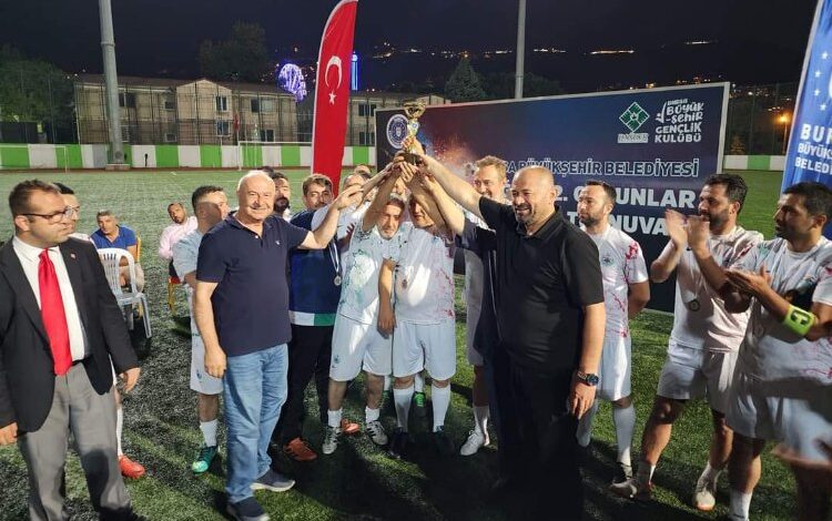 Dağ-Der’de ‘Olgunlar’ final heyecanı yaşadı Dağ-Der’de ‘Olgunlar’ final heyecanı yaşadı