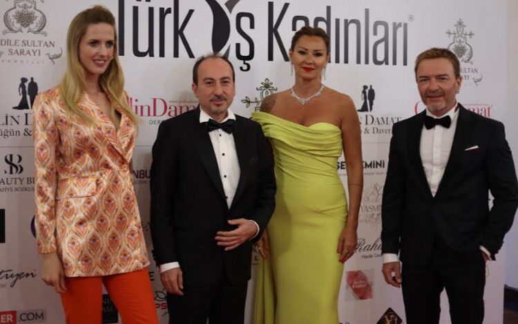 Türk iş kadınları Adile Sultan Sarayı’nda buluşuyor