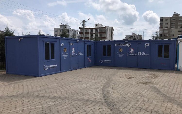 İzmit’in eğitim konteynerleri Adıyaman’a ulaştı