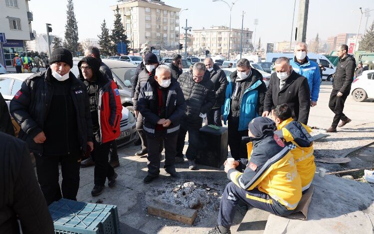 Memduh Büyükkılıç’tan 14 Mart mesajı Memduh Büyükkılıç’tan 14 Mart mesajı