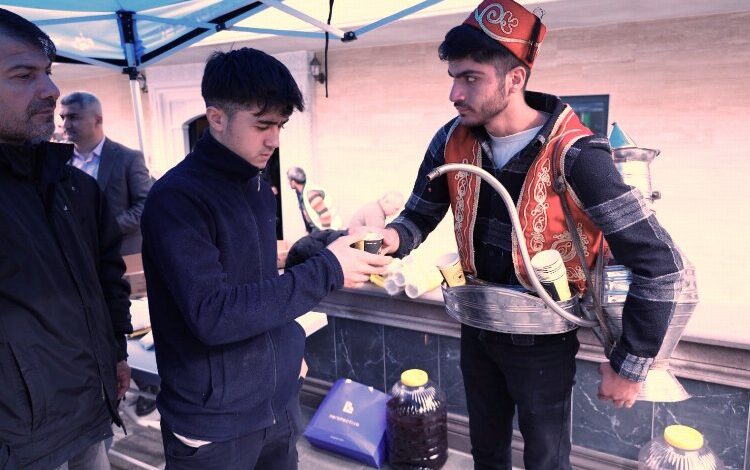 Kocaeli Büyükşehir üstat Karakoç için mevlid okuttu