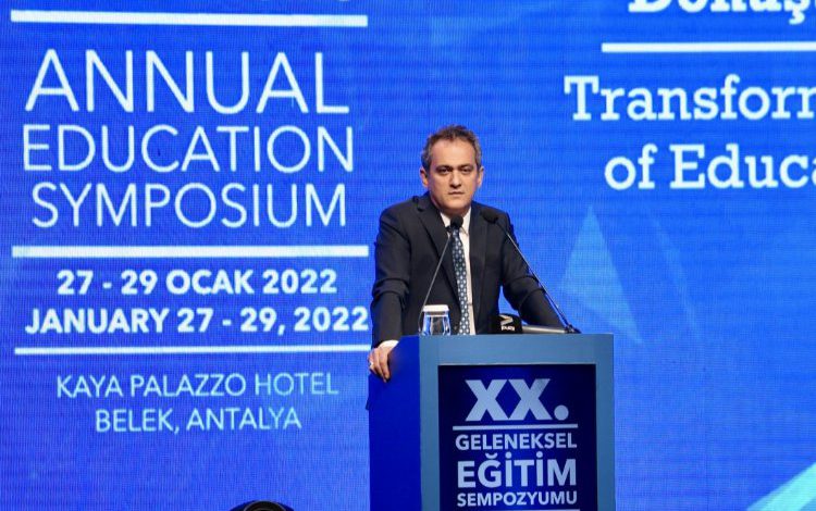 Bakan Özer: “Yüz yüze eğitimde kararlıyız” Bakan Özer: “Yüz yüze eğitimde kararlıyız”