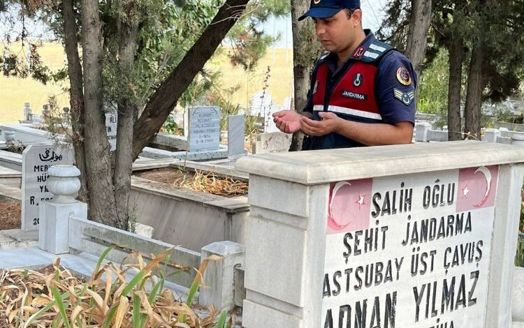 Şehit Jandarma Uzunköprü’de unutulmadı Şehit Jandarma Uzunköprü’de unutulmadı