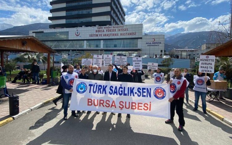 Bursa’da sendikalı sağlıkçılar: Kazanım yerine hezimet var! Bursa’da sendikalı sağlıkçılar: Kazanım yerine hezimet var!