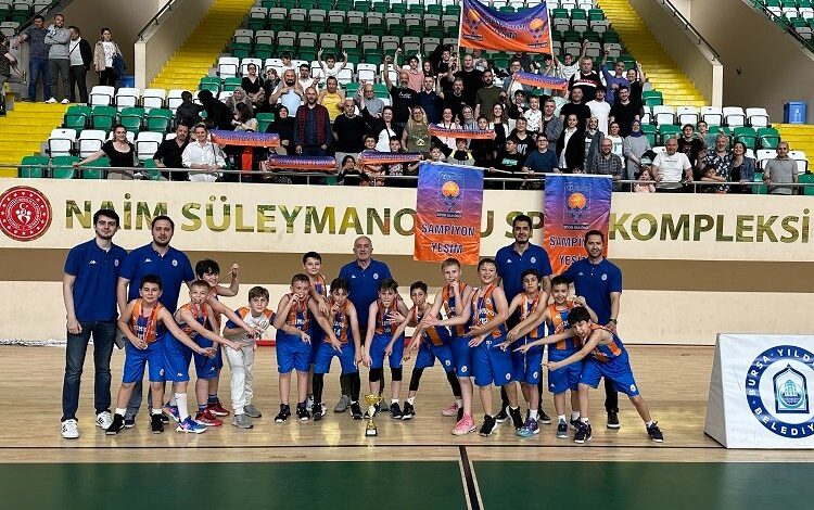 Yeşimspor U11’de namağlup şampiyon