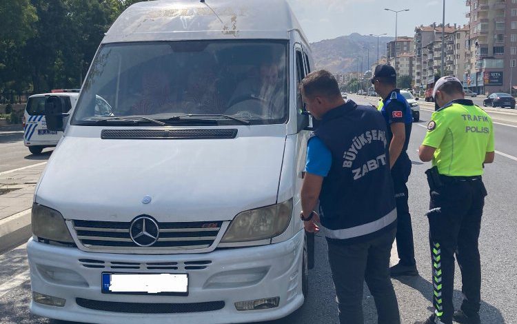 Kayseri’de zabıtadan toplu ulaşıma sıkı denetim